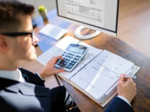 Man-Managing-Finance